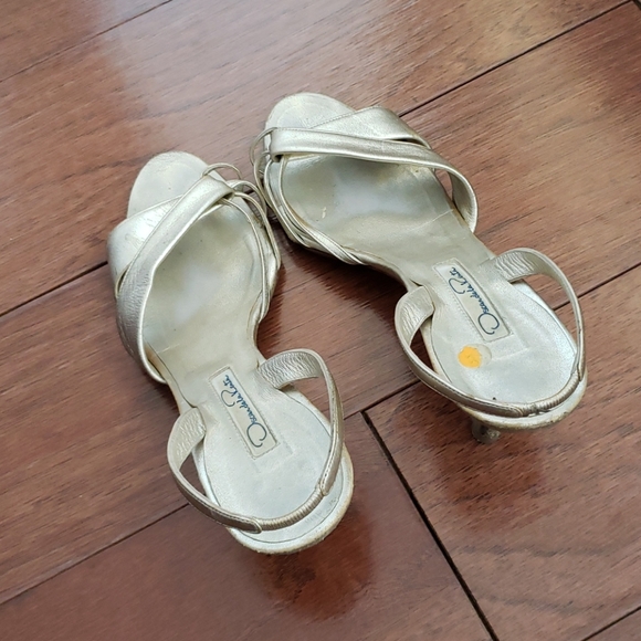 Oscar de la Renta Gold Sandals - Picture 5 of 7